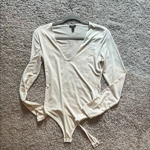 Express Cream V-Neck Long Sleeve Bodysuit